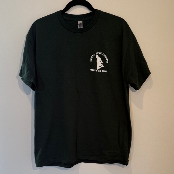 Gildan Dark Green Graphic Tee - Picture 1 of 5